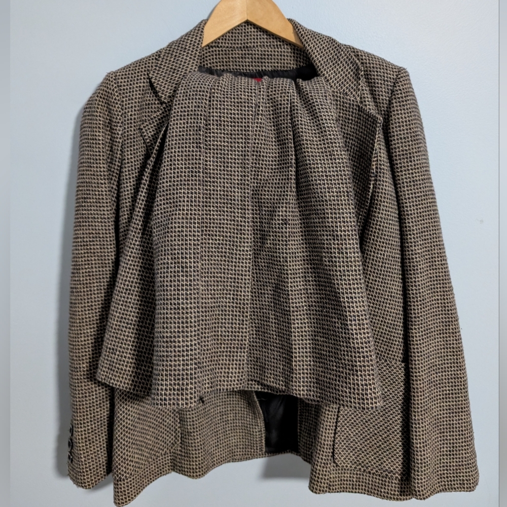 Classic Black and Brown Checkered Blazer & Skirt